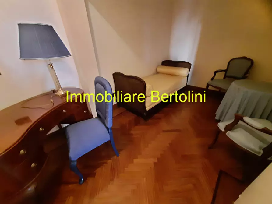 Immagine 35 di Villa in affitto  in c.so marconi a San Remo