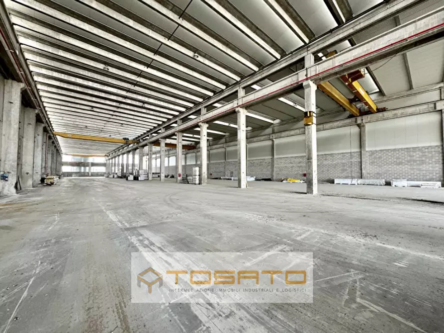Immagine 2 di Capannone industriale in affitto  a Cittadella