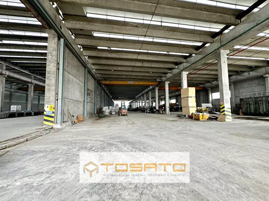Immagine 2 di Capannone industriale in affitto  a Cittadella