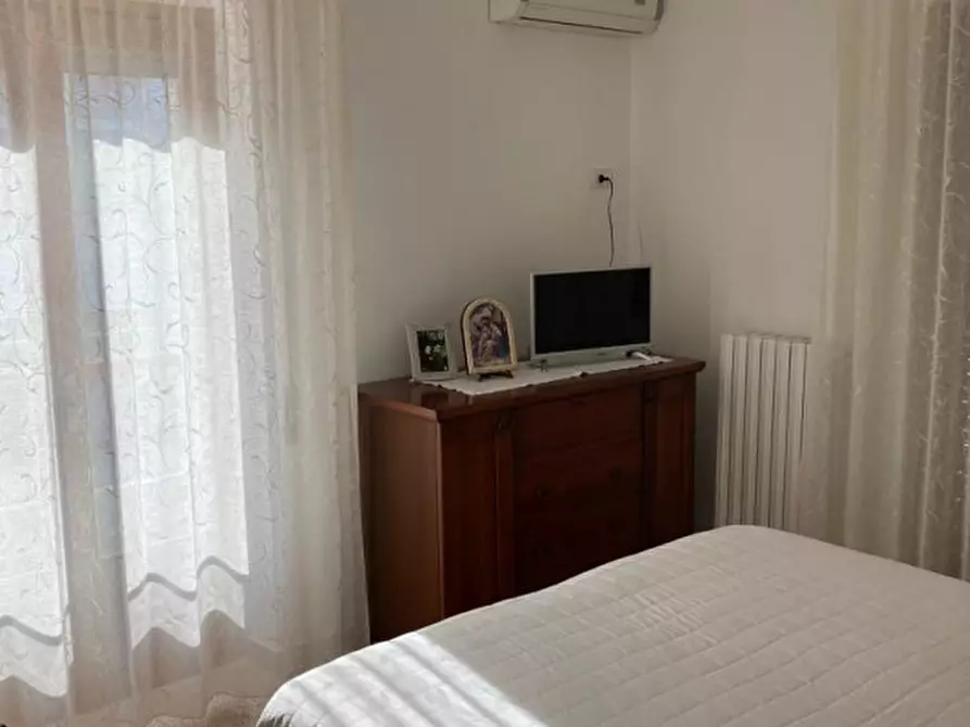 Immagine 8 di Appartamento in vendita  in Via Pier Santi Mattarella a Ceglie Messapico