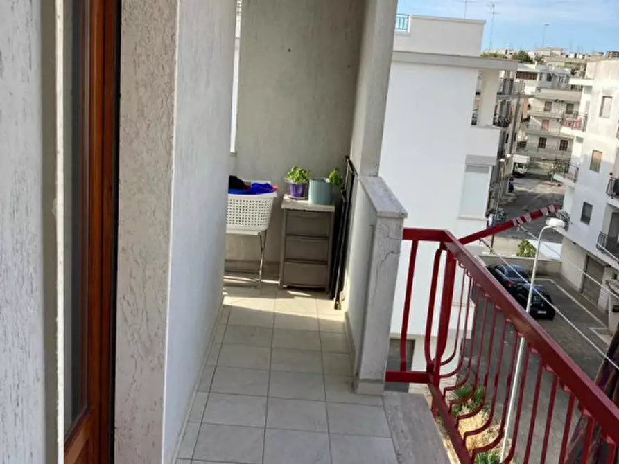 Immagine 16 di Appartamento in vendita  in Via Pier Santi Mattarella a Ceglie Messapico