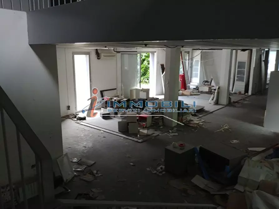 Immagine 19 di Negozio in vendita  in VIA TRENTO a Lissone