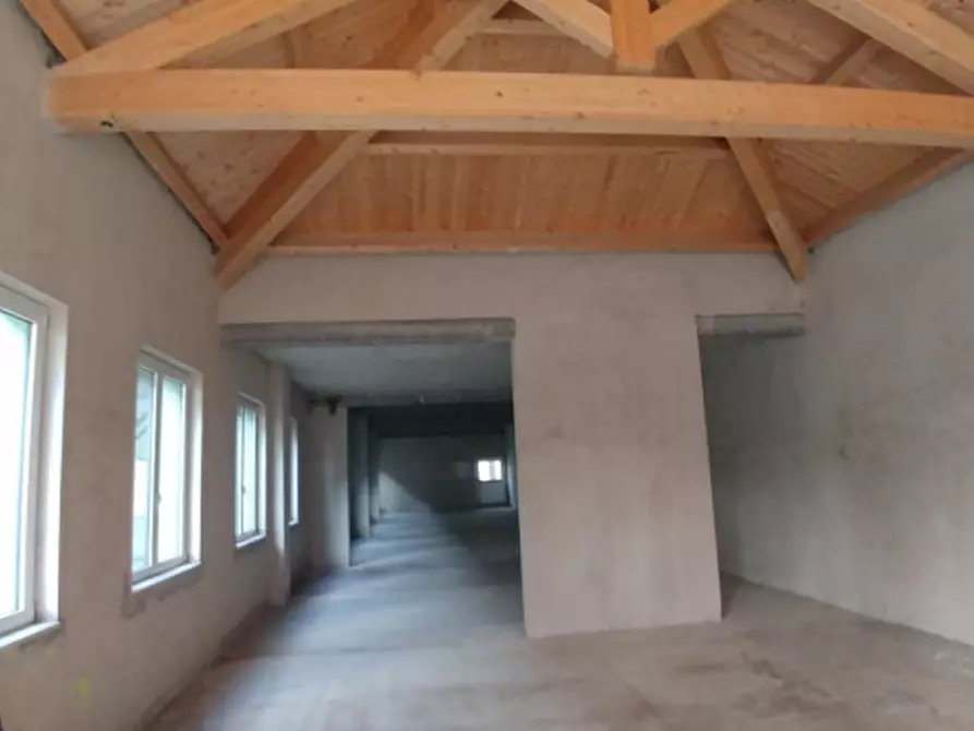 Immagine 9 di Palazzo in affitto  in PIAZZA QUATTRO NOVEMBRE a Milano