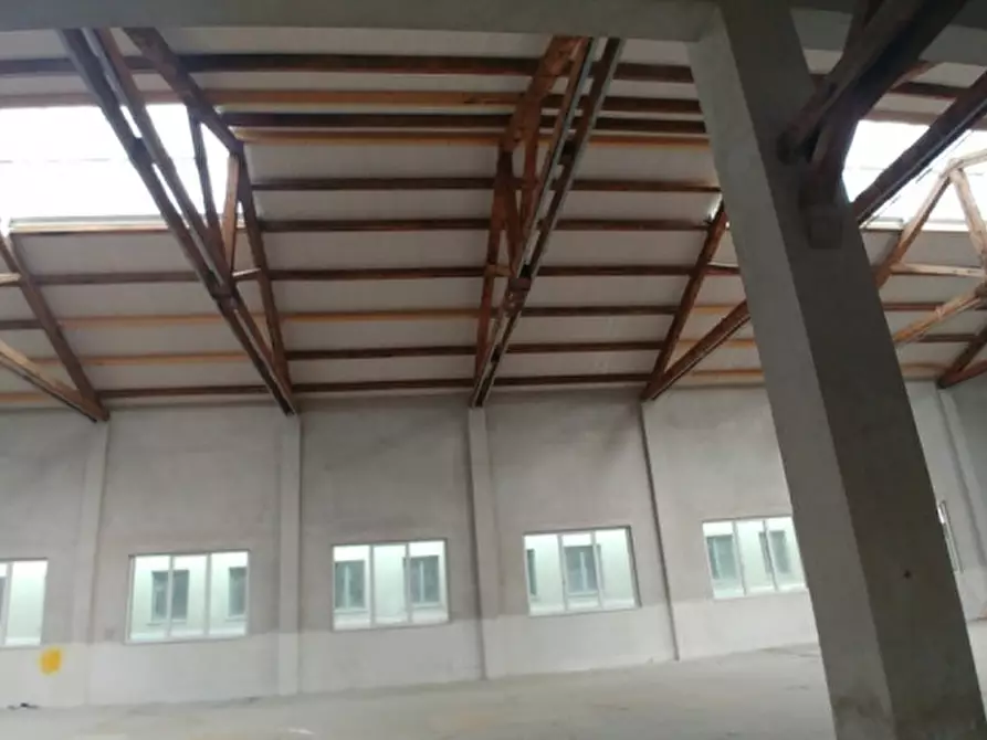 Immagine 13 di Palazzo in affitto  in PIAZZA QUATTRO NOVEMBRE a Milano