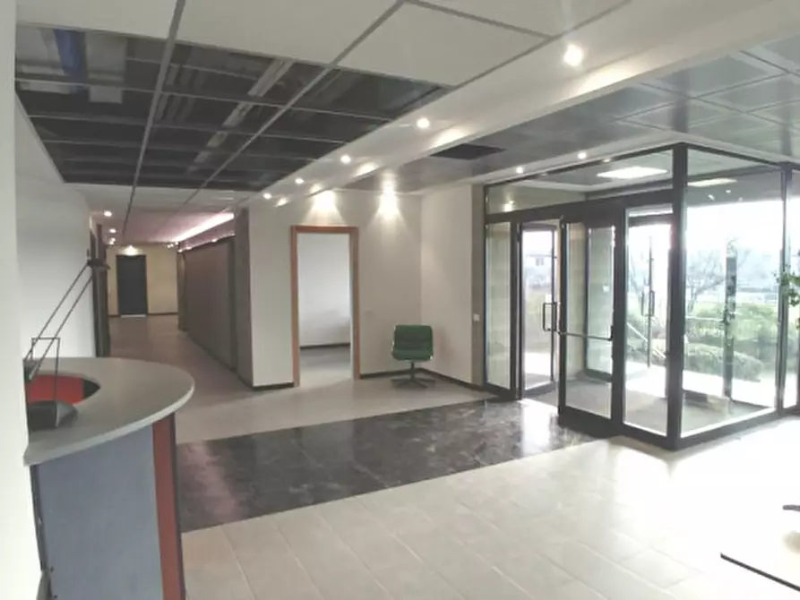 Immagine 10 di Ufficio in affitto  in VIA BINDELERA a Brugherio