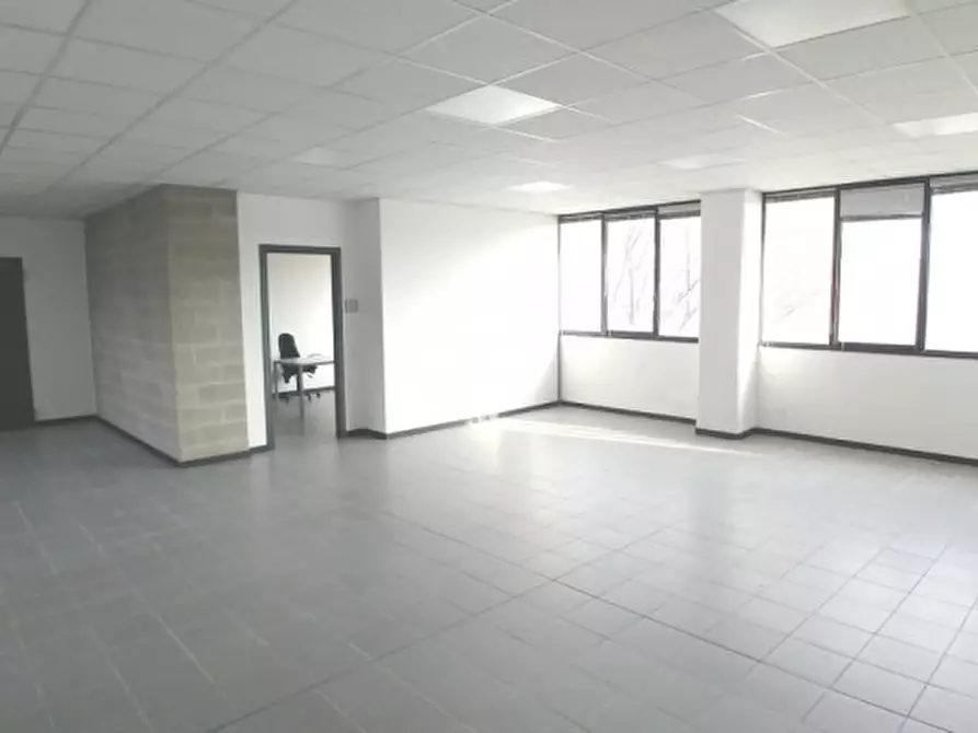 Immagine 20 di Ufficio in affitto  in VIA BINDELERA a Brugherio