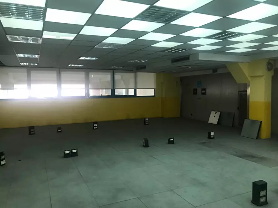 Immagine 2 di Ufficio in affitto  in VIA OZANAM a Concorezzo