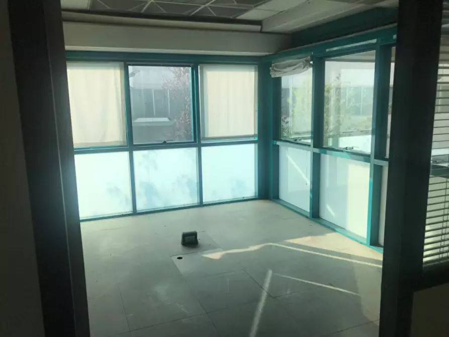 Immagine 12 di Ufficio in affitto  in VIA OZANAM a Concorezzo