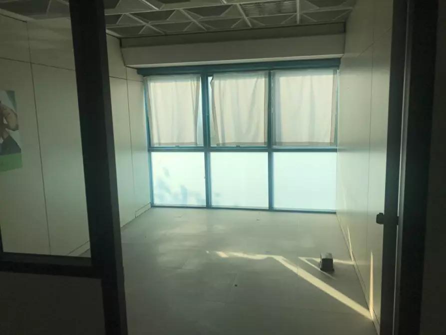 Immagine 13 di Ufficio in affitto  in VIA OZANAM a Concorezzo