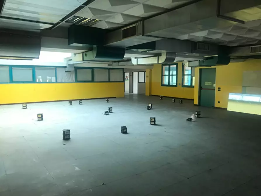 Immagine 19 di Ufficio in affitto  in VIA OZANAM a Concorezzo