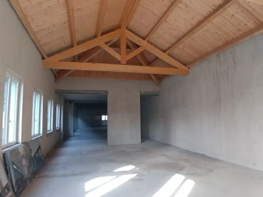 Immagine 7 di Ufficio in affitto  in PIAZZA QUATTRO NOVEMBRE a Milano