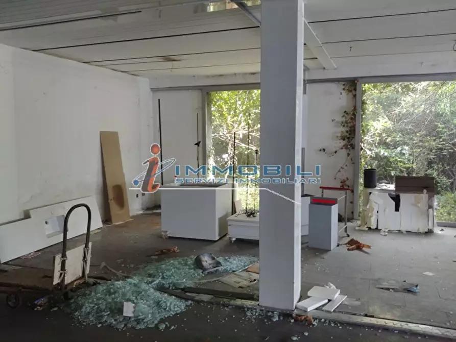 Immagine 7 di Attività commerciale in vendita  in VIA TRENTO a Lissone