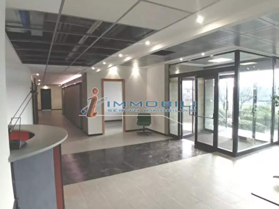 Immagine 9 di Capannone industriale in affitto  in VIA BINDELERA a Brugherio