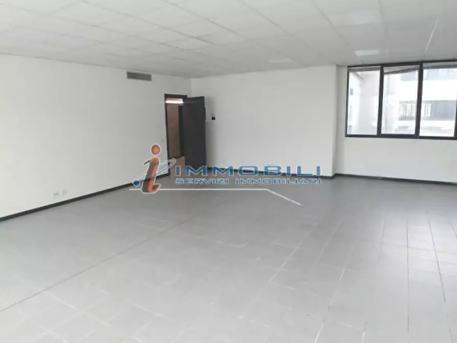 Immagine 19 di Capannone industriale in affitto  in VIA BINDELERA a Brugherio