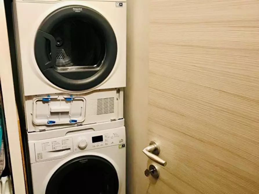 Immagine 24 di Appartamento in vendita  in Via Pompei a Roma