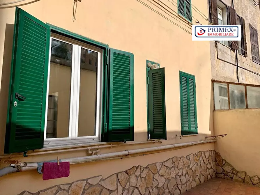 Immagine 25 di Appartamento in vendita  in Via Pompei a Roma