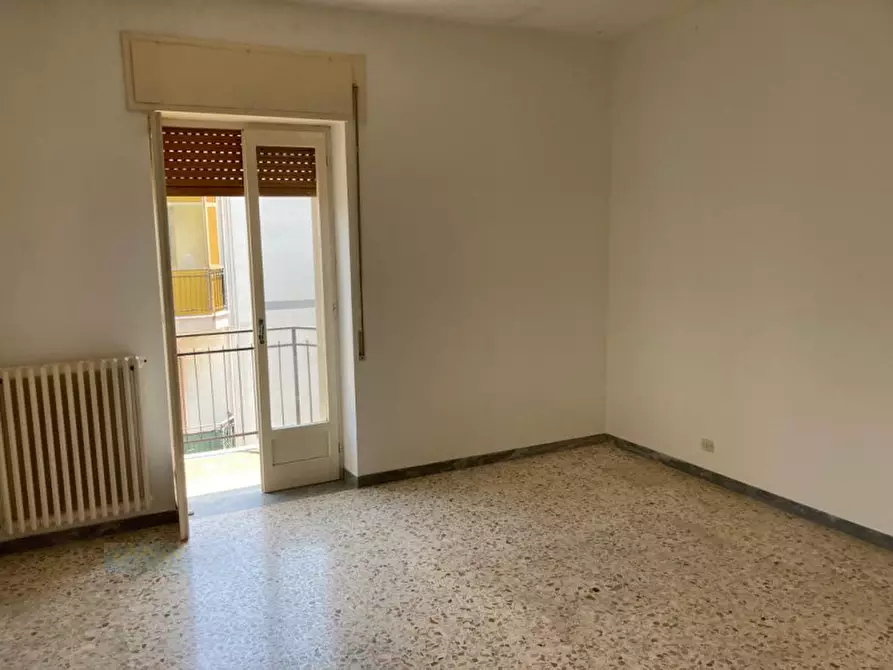 Immagine 11 di Appartamento in vendita  in Via Giacomo Matteotti a Ceglie Messapico