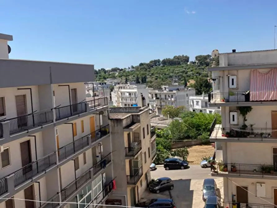 Immagine 16 di Appartamento in vendita  in Via Giacomo Matteotti a Ceglie Messapico