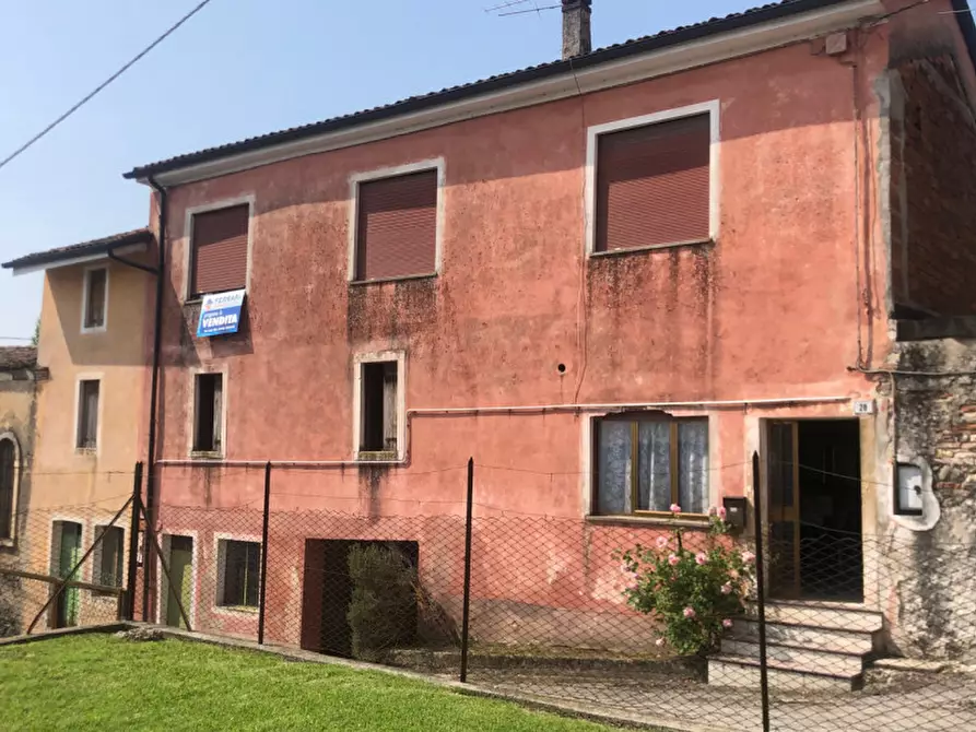 Immagine 1 di Villetta a schiera in vendita  a Brogliano