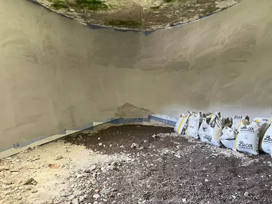 Immagine 20 di Villa in vendita  in Loc. Breila a Tornolo