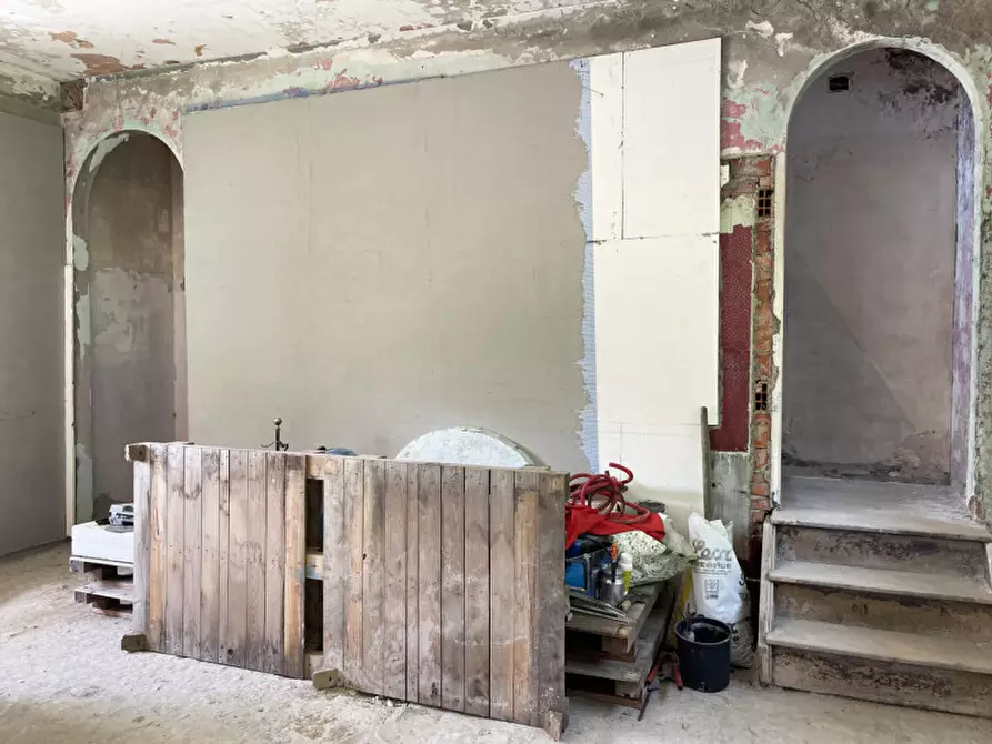 Immagine 23 di Villa in vendita  in Loc. Breila a Tornolo