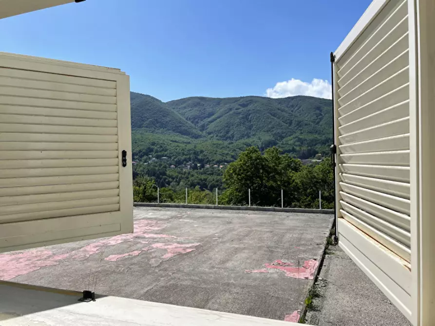 Immagine 28 di Villa in vendita  in Loc. Breila a Tornolo