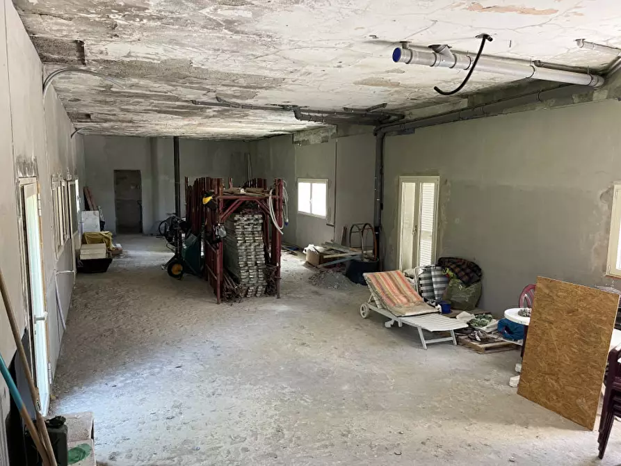 Immagine 29 di Villa in vendita  in Loc. Breila a Tornolo