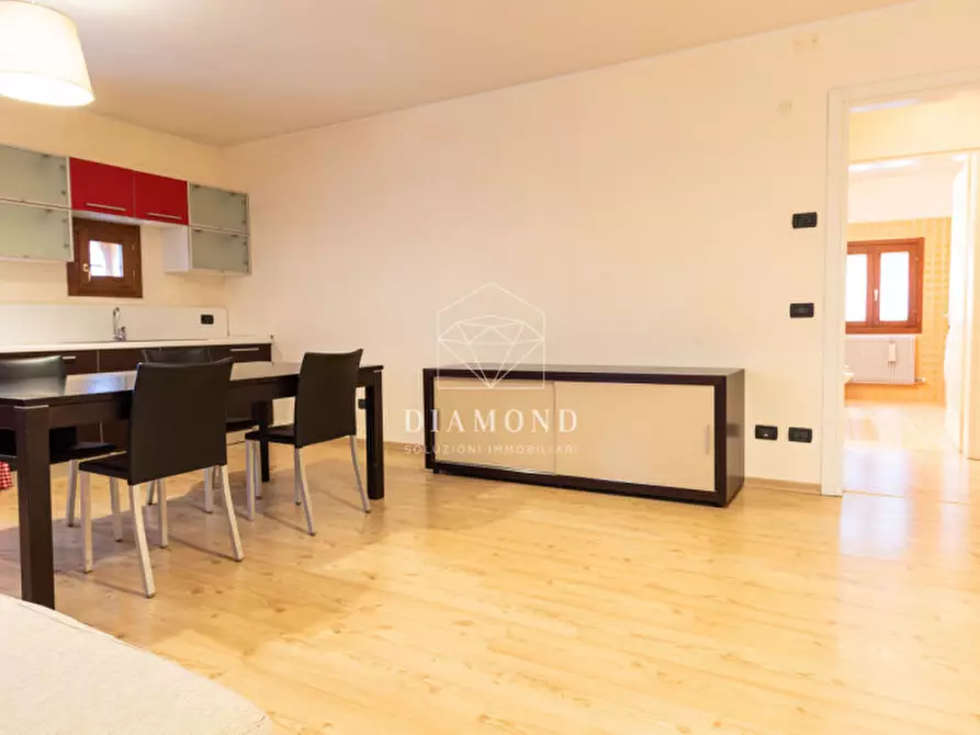 Immagine 9 di Appartamento in affitto  in Via Feltrina Centro a Montebelluna