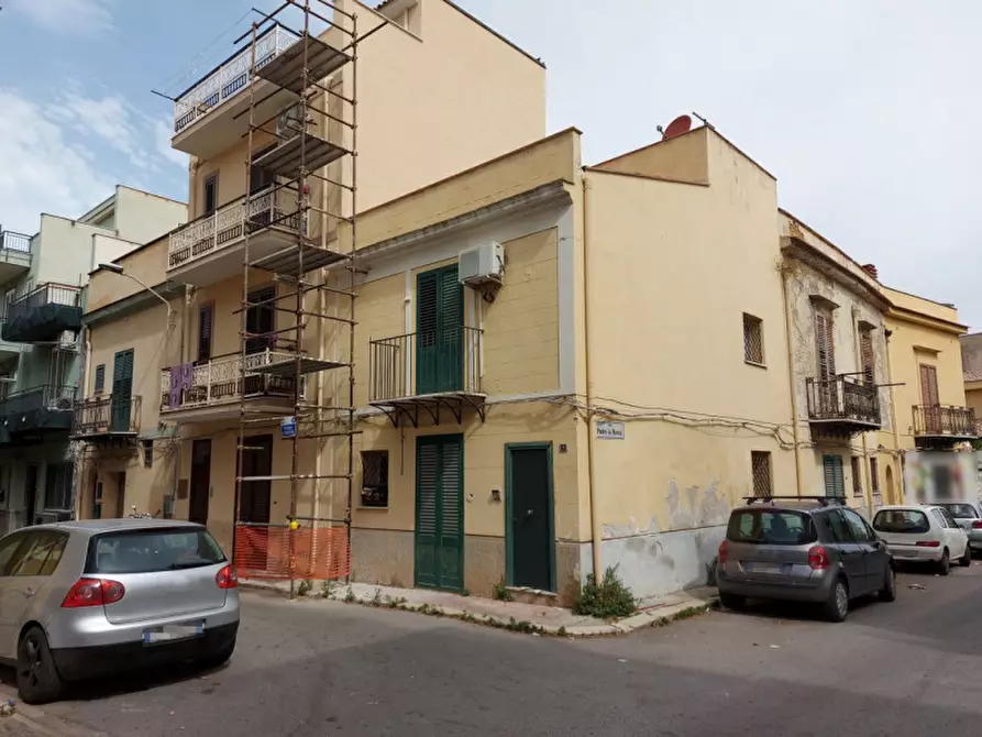 Immagine 1 di Appartamento in vendita  in Via restivo, N. 31/33 a Ficarazzi