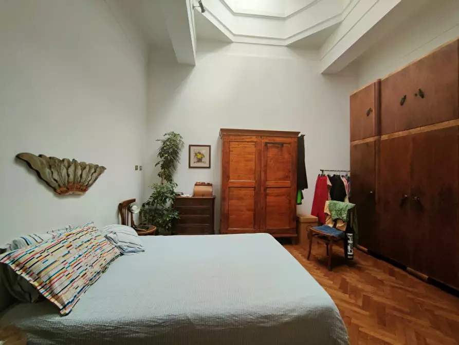 Immagine 4 di Appartamento in vendita  in Via belle arti 7 a Bologna