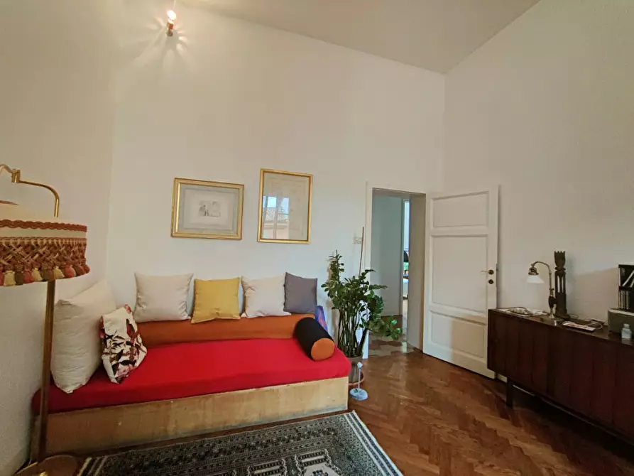 Immagine 8 di Appartamento in vendita  in Via belle arti 7 a Bologna