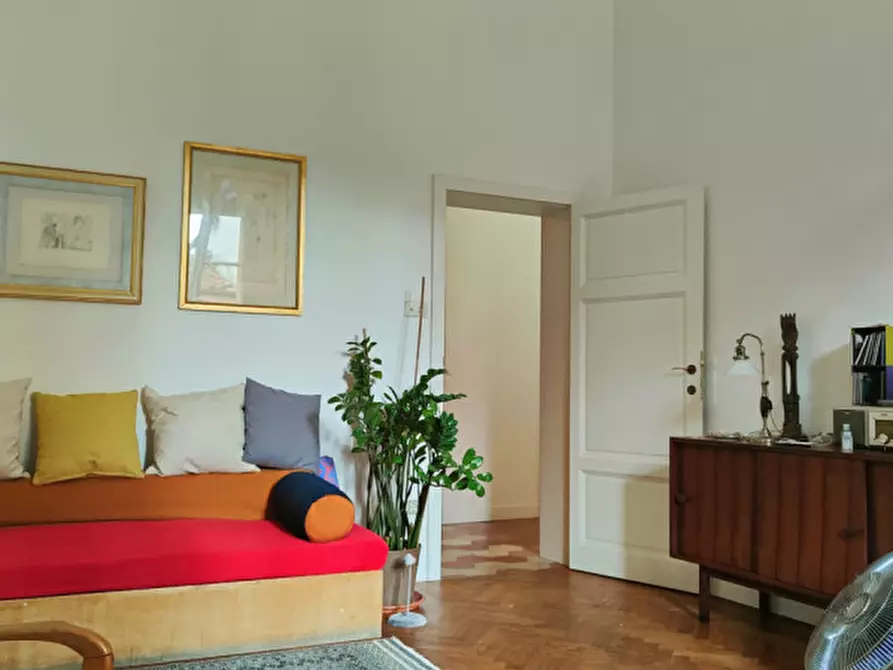 Immagine 9 di Appartamento in vendita  in Via belle arti 7 a Bologna