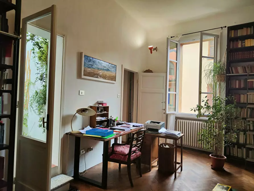 Immagine 24 di Appartamento in vendita  in Via belle arti 7 a Bologna