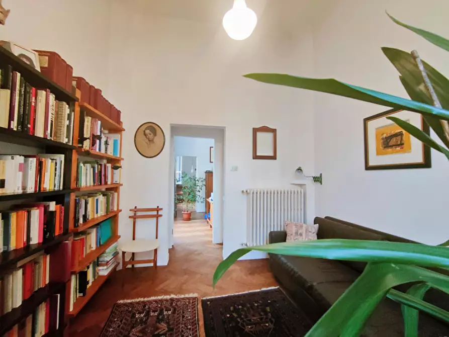 Immagine 27 di Appartamento in vendita  in Via belle arti 7 a Bologna
