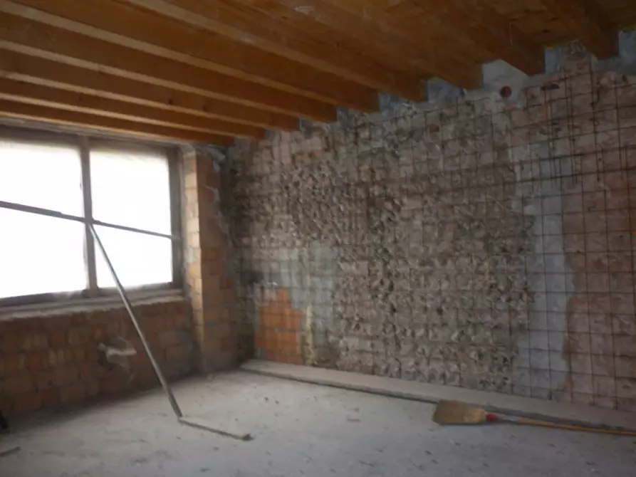 Immagine 4 di Palazzo in vendita  in via Duca degli Abruzzi a Mozzecane