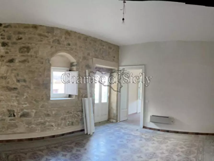 Immagine 1 di Casa indipendente in vendita  in Via Ventiquattro Maggio 30 a Ragusa