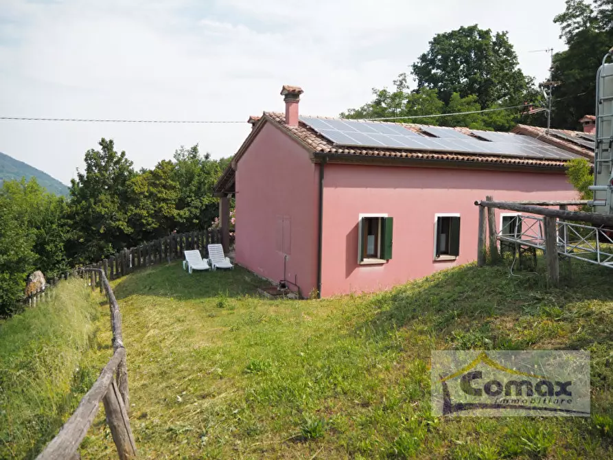 Immagine 6 di Rustico / casale in vendita  in Via G. Marconi a Teolo
