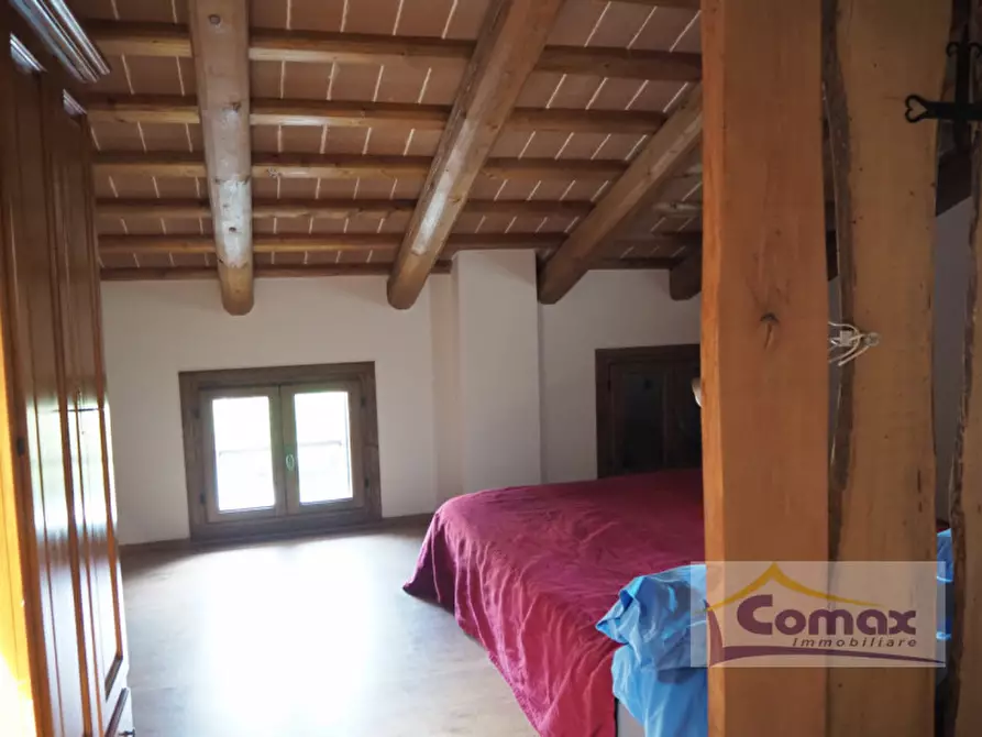 Immagine 12 di Rustico / casale in vendita  in Via G. Marconi a Teolo