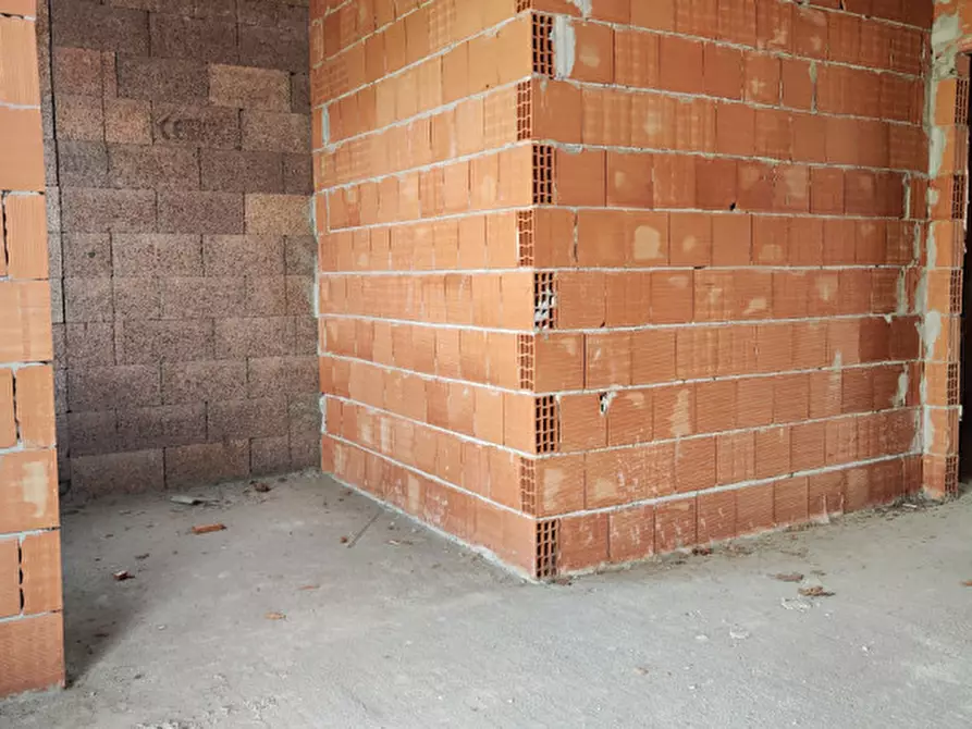 Immagine 5 di Casa bifamiliare in vendita  in via Marconi a Montechiarugolo