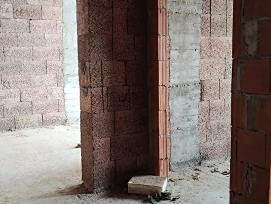 Immagine 9 di Casa bifamiliare in vendita  in via Marconi a Montechiarugolo