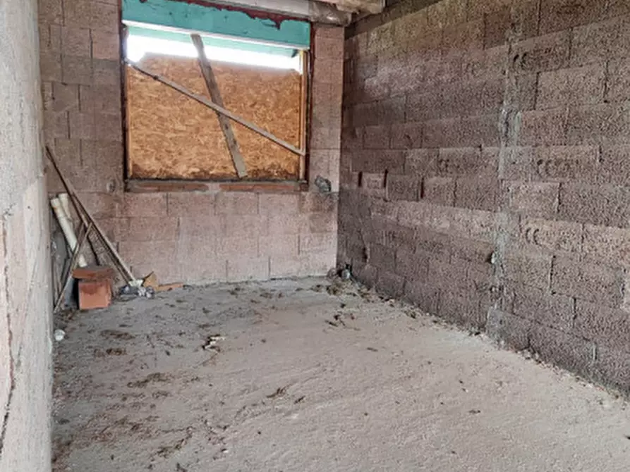 Immagine 14 di Casa bifamiliare in vendita  in via Marconi a Montechiarugolo