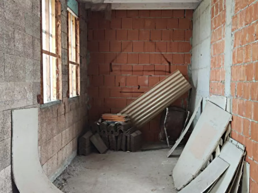 Immagine 29 di Casa bifamiliare in vendita  in via Marconi a Montechiarugolo