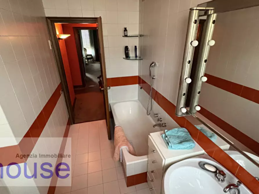 Immagine 9 di Appartamento in affitto  in pier giorgio frassati a Pollone