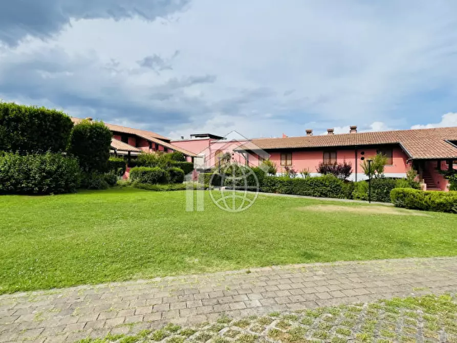 Immagine 2 di Appartamento in affitto  in via Alessandro Manzoni a Manerba Del Garda