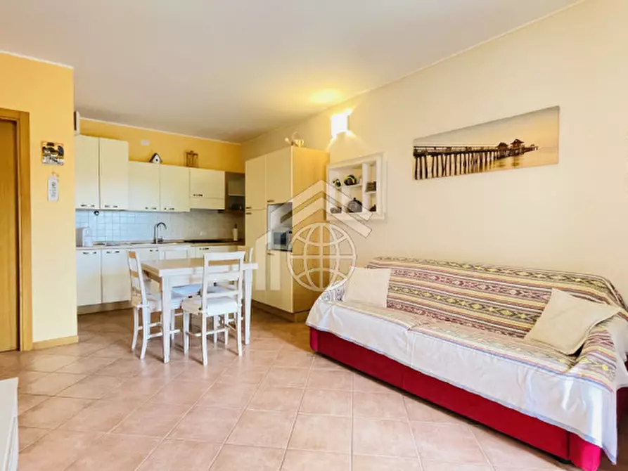 Immagine 15 di Appartamento in affitto  in via Alessandro Manzoni a Manerba Del Garda