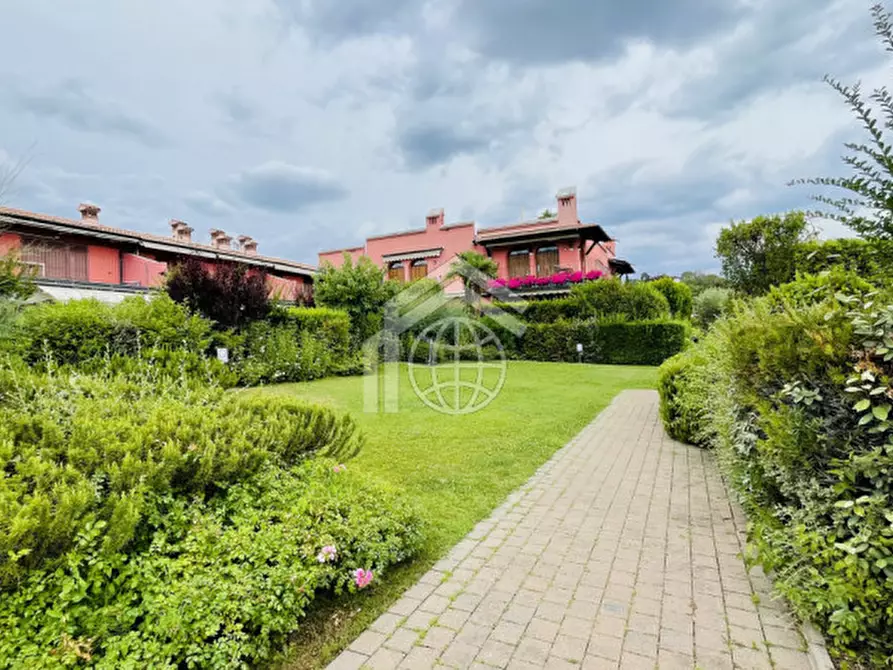 Immagine 22 di Appartamento in affitto  in via Alessandro Manzoni a Manerba Del Garda