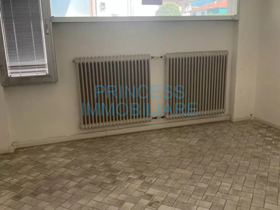 Immagine 9 di Capannone industriale in vendita  a Schio