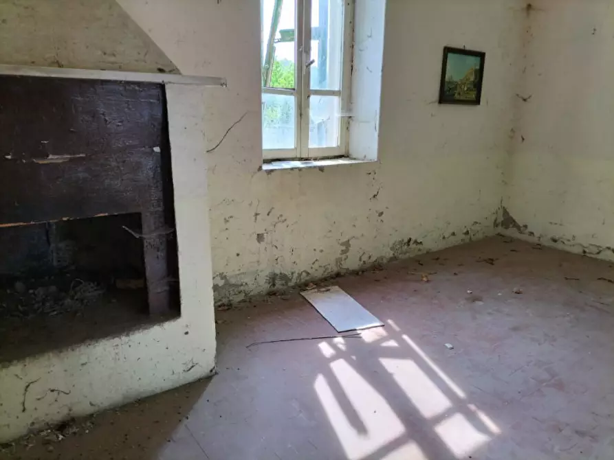 Immagine 4 di Villa in vendita  in Strada di Poggio Lavarino a Terni