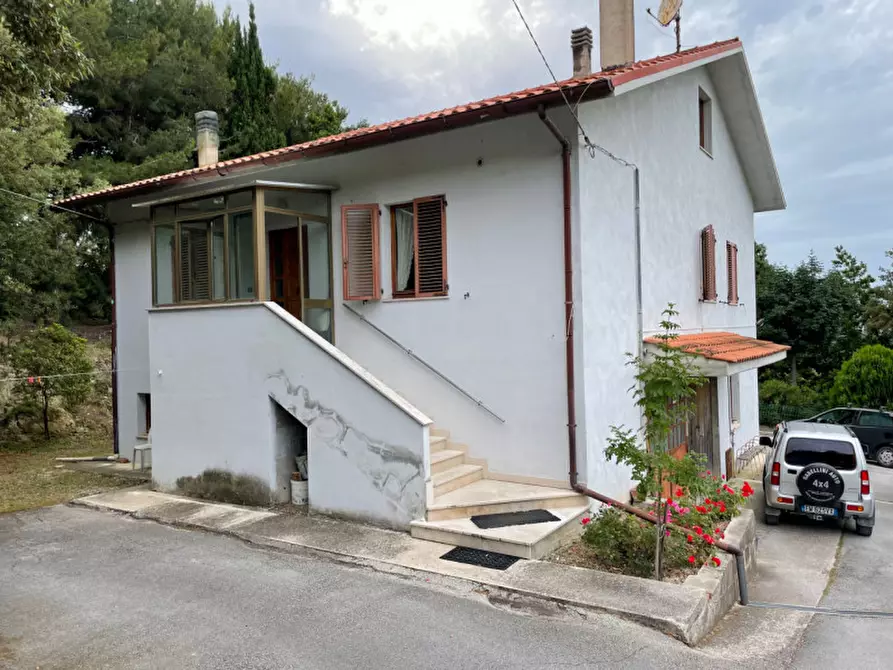 Immagine 1 di Casa indipendente in vendita  a Senigallia