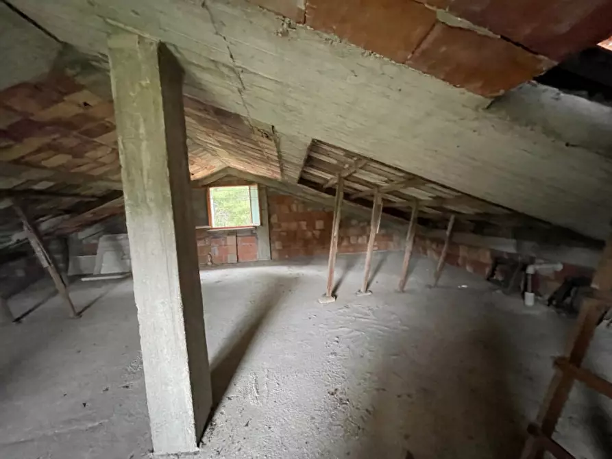 Immagine 22 di Casa indipendente in vendita  in strada del giardino a Senigallia